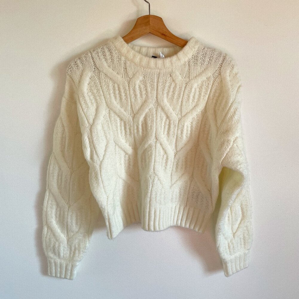 H&M White Knit Sweater